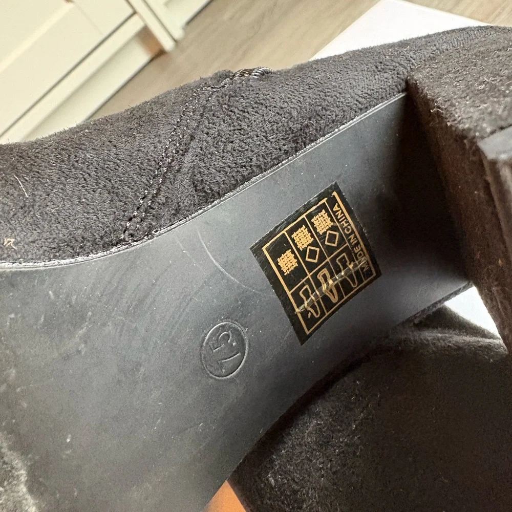 Lulu's Black Suede Pointed-Toe Ankle Booties with Side Zipper